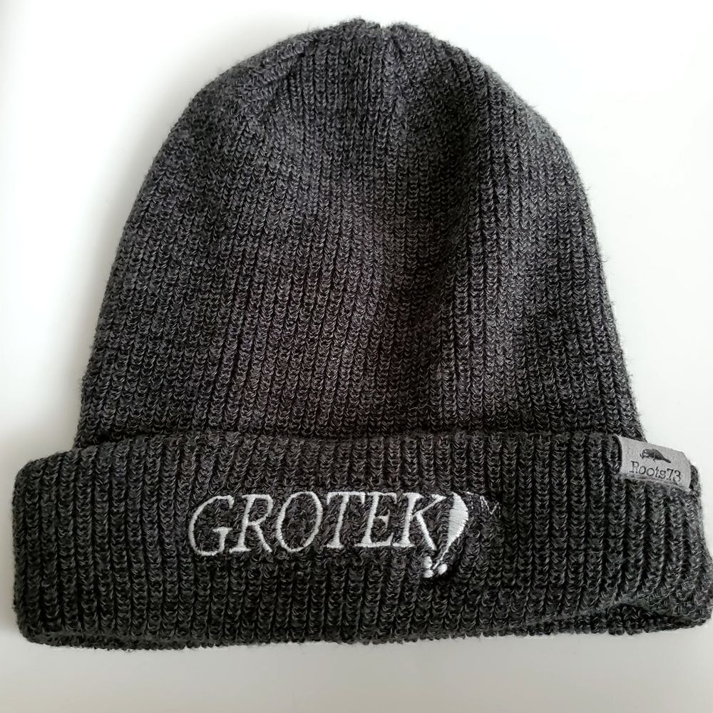 Grotek! Gray Beanie by Roots 73